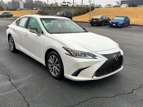 Certified 2021 Lexus ES 350 w/ Accessory Package image 6
