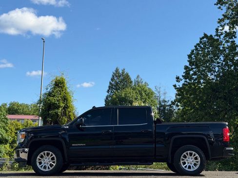 Used 2014 GMC Sierra 1500 SLE w/ SLE Value Package AWD/4WD image 3
