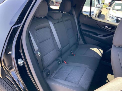 Used 2025 Chevrolet Equinox LT FWD image 21