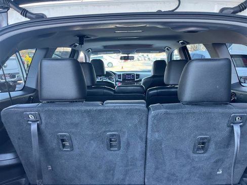 Used 2018 Honda Pilot EX-L image 12