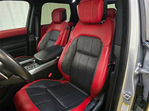 Used 2019 Land Rover Range Rover Sport HSE Dynamic image 21