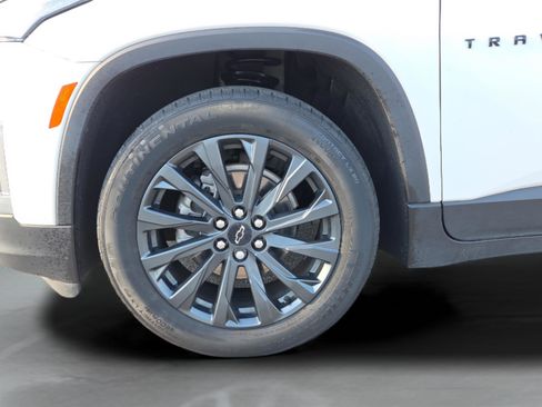 Used 2023 Chevrolet Traverse RS w/ LPO, Floor Liner Package image 34