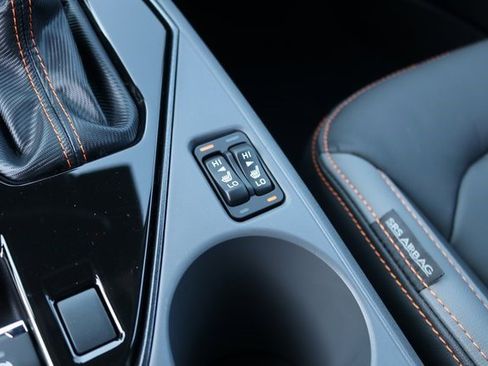 Used 2025 Subaru Crosstrek 2.5i Limited image 34