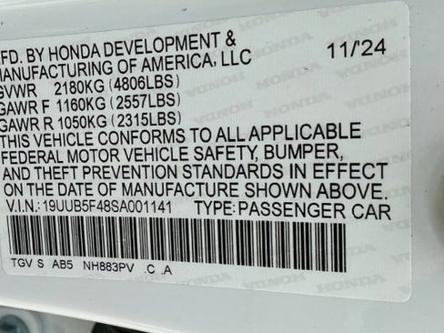 Certified 2025 Acura TLX w/ Technology Package image 41