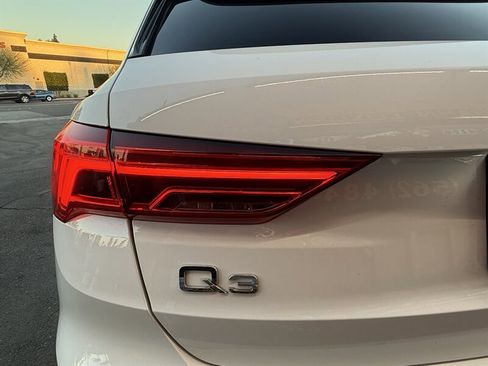 Used 2019 Audi Q3 2.0T Premium Plus w/ Premium Plus Package image 12