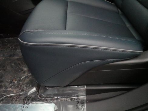 New 2025 Cadillac Escalade IQ Sport 2 image 18