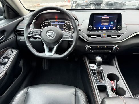 Used 2021 Nissan Altima 2.5 SR image 10