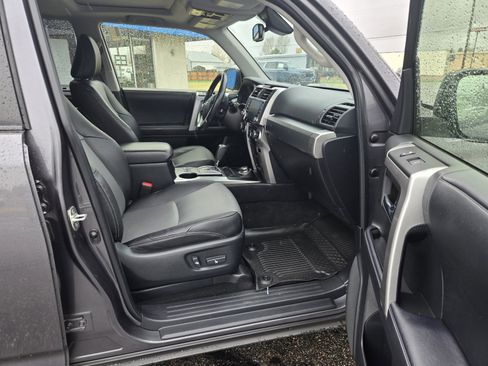 Used 2023 Toyota 4Runner SR5 Premium w/ Moonroof Package image 24