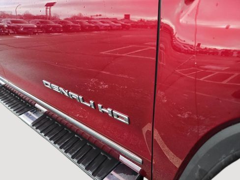 Used 2018 GMC Sierra 2500 Denali image 27