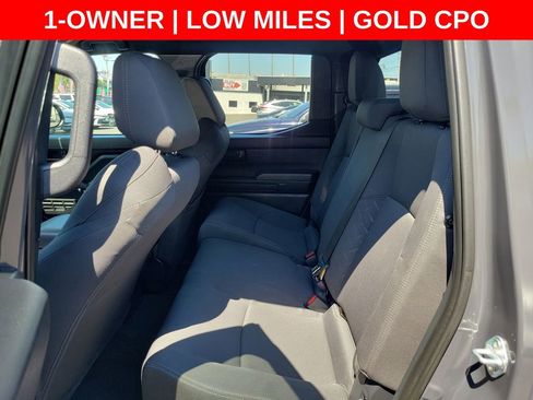 Used 2025 Toyota Tacoma SR5 AWD/4WD image 16