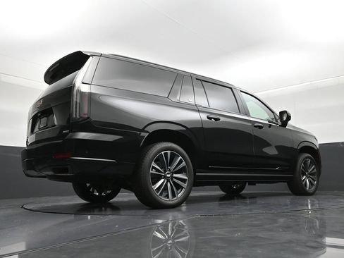 Certified 2026 Cadillac Escalade ESV Sport w/ Touring Package RWD image 25