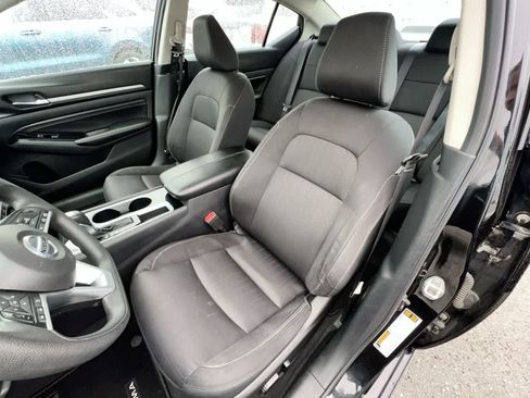 Used 2021 Nissan Altima 2.5 SV FWD image 11