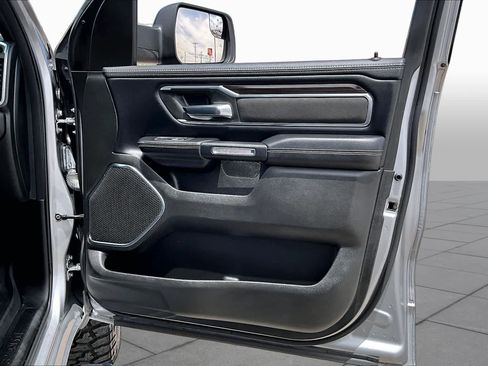 Used 2025 RAM 1500 Laramie w/ Sport Appearance Package AWD/4WD image 22