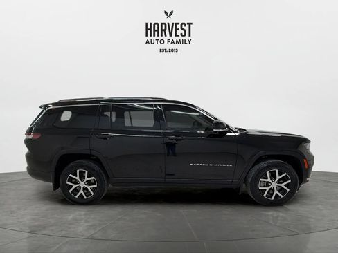 Used 2023 Jeep Grand Cherokee L Limited w/ Luxury Tech Group II AWD/4WD image 8