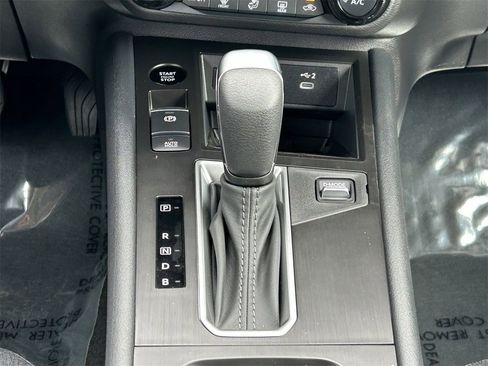 New 2026 Nissan Kicks SV image 22