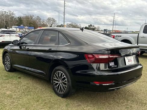 Used 2021 Volkswagen Jetta SE image 25