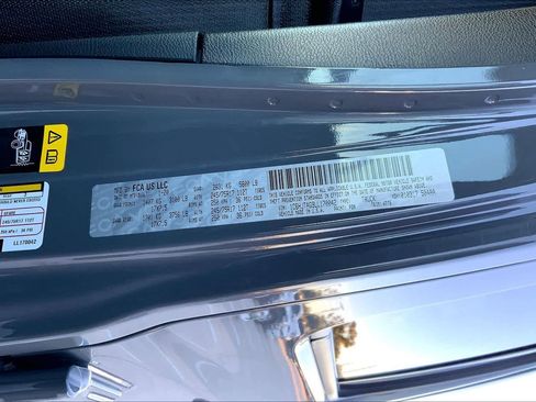 Used 2020 Jeep Gladiator Sport w/ Quick Order Package 24S image 35