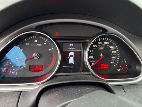 Used 2011 Audi Q7 3.0T Premium Plus image 6