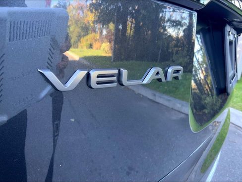 Used 2026 Land Rover Range Rover Velar S image 9