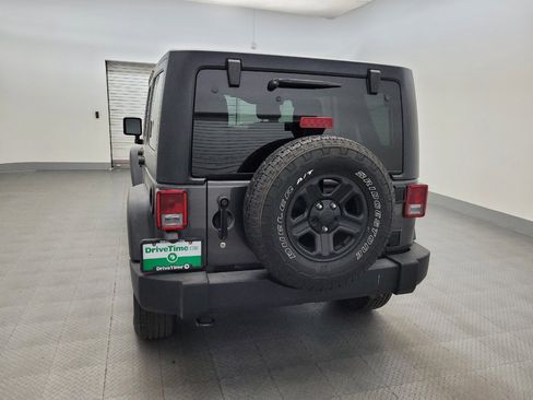 Used 2018 Jeep Wrangler Unlimited Sport AWD/4WD image 6