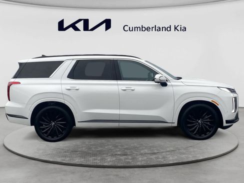 Used 2025 Hyundai Palisade Calligraphy AWD/4WD image 6