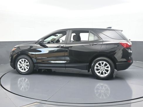 Used 2020 Chevrolet Equinox LS image 3
