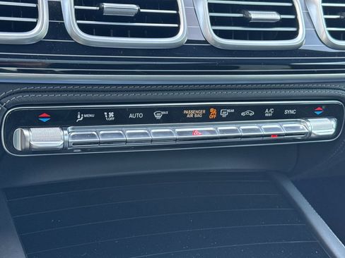 New 2026 Mercedes-Benz Maybach GLS 600 4MATIC image 25