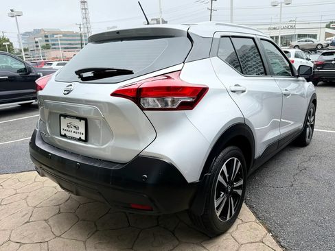 Used 2020 Nissan Kicks SV FWD image 7