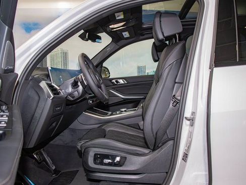 Used 2026 BMW X5 M60i w/ Climate Comfort Package AWD/4WD image 20
