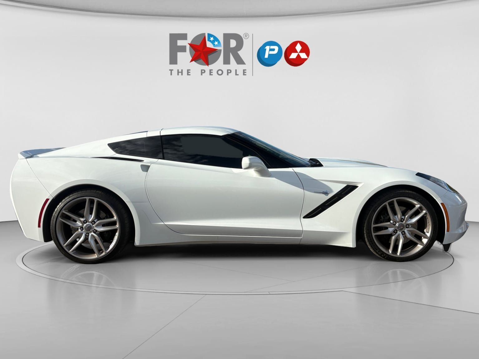 Used 2017 Chevrolet Corvette Stingray Coupe RWD image 6