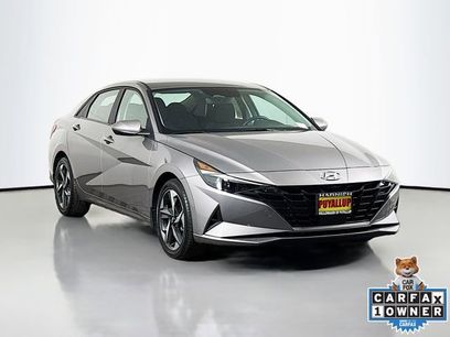 Used 2023 Hyundai Elantra SEL w/ Convenience Package