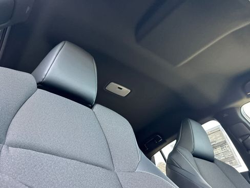 New 2026 Subaru Uncharted Premium FWD image 18