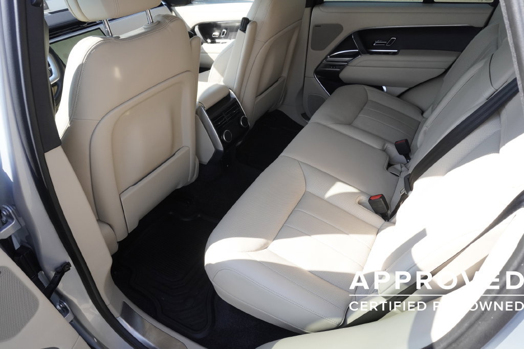 Used 2023 Land Rover Range Rover SE AWD/4WD image 29