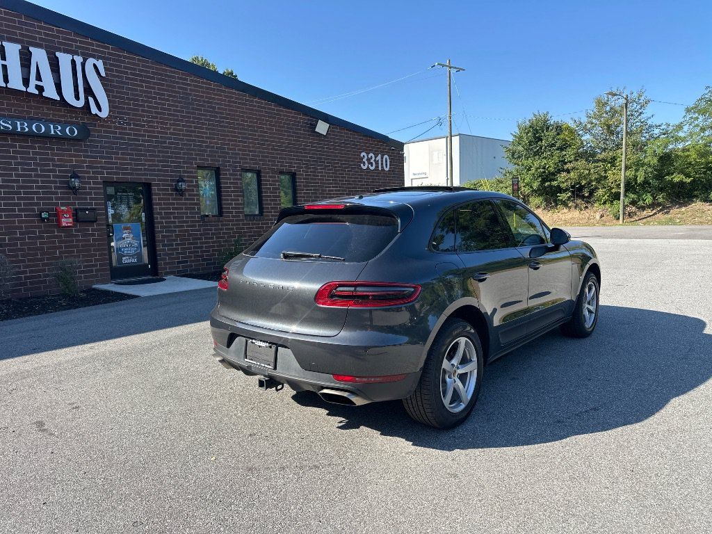 Used 2018 Porsche Macan AWD/4WD image 7