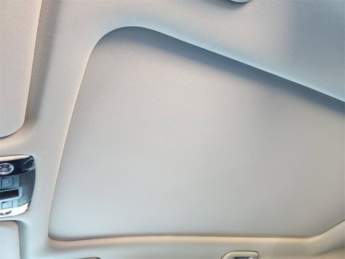 New 2026 Kia Sorento SX image 18