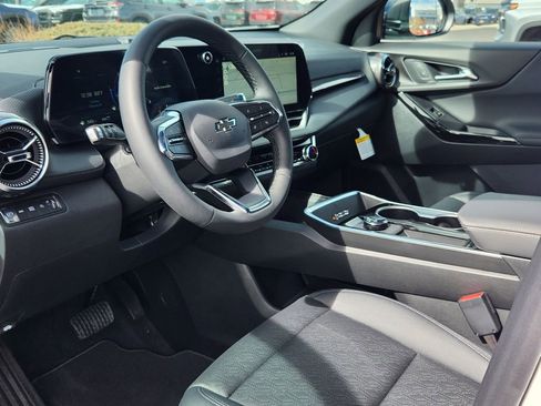 New 2026 Chevrolet Equinox LT w/ Convenience Package II image 10