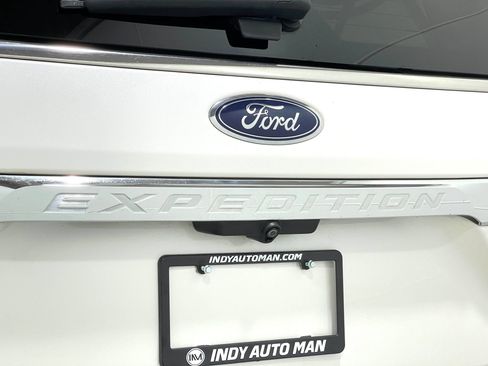 Used 2018 Ford Expedition Max Limited w/ Equipment Group 301A AWD/4WD image 40