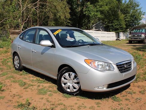 Used 2008 Hyundai Elantra SE FWD image 3