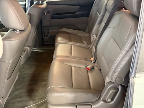 Used 2015 Honda Odyssey EX-L image 11