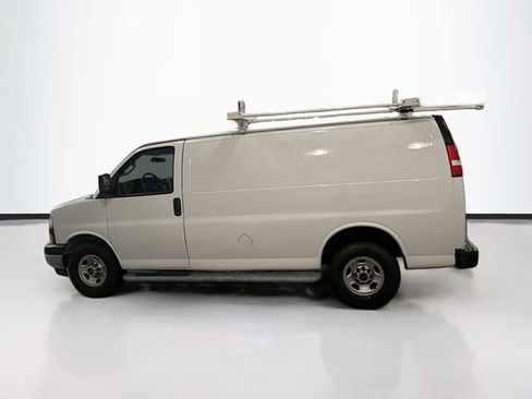 Used 2019 GMC Savana 2500 Work Van w/ Driver Convenience Package image 9