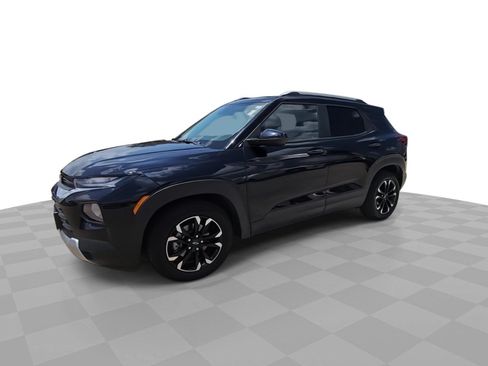 Used 2021 Chevrolet TrailBlazer LT FWD image 4