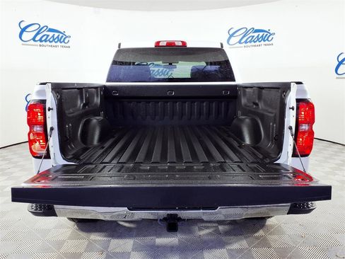 Used 2018 Chevrolet Silverado 1500 LT w/ Texas Edition image 5