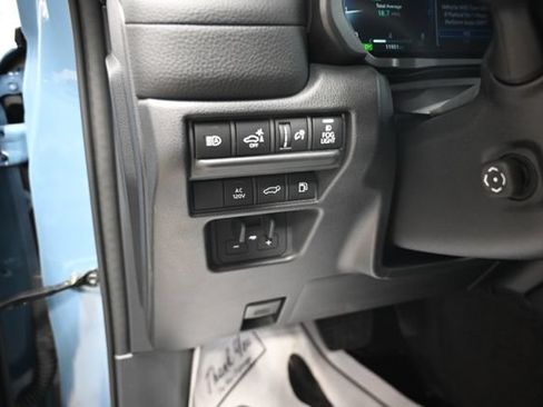 Used 2026 Toyota Land Cruiser w/ Premium Package AWD/4WD image 29