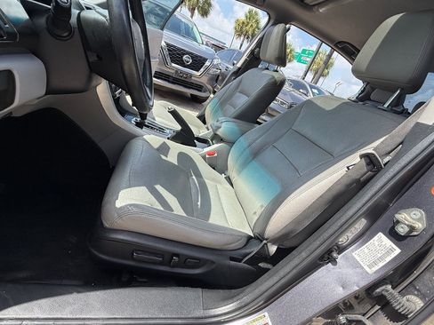 Used 2017 Honda Accord EX-L image 25
