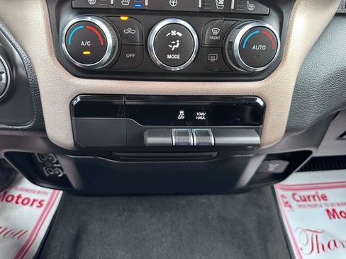 Used 2021 RAM 1500 Laramie AWD/4WD image 17