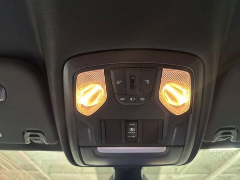 Certified 2022 RAM 1500 Big Horn image 22