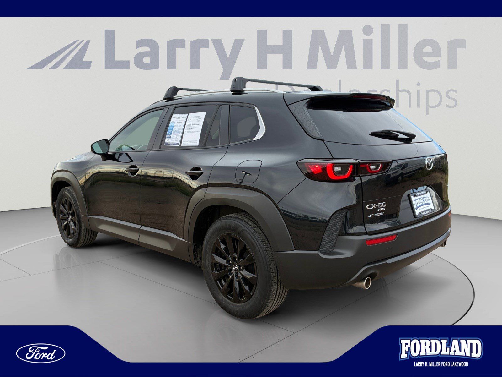 Used 2024 MAZDA CX-50 AWD 2.5 S w/ Preferred Package image 3