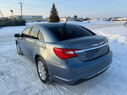 Used 2011 Chrysler 200 Touring w/ Cold Weather Group image 7