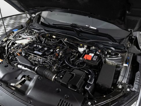 Used 2018 Honda Civic Sport Touring image 42