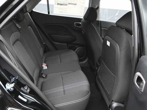 New 2026 Hyundai Venue SEL FWD image 12